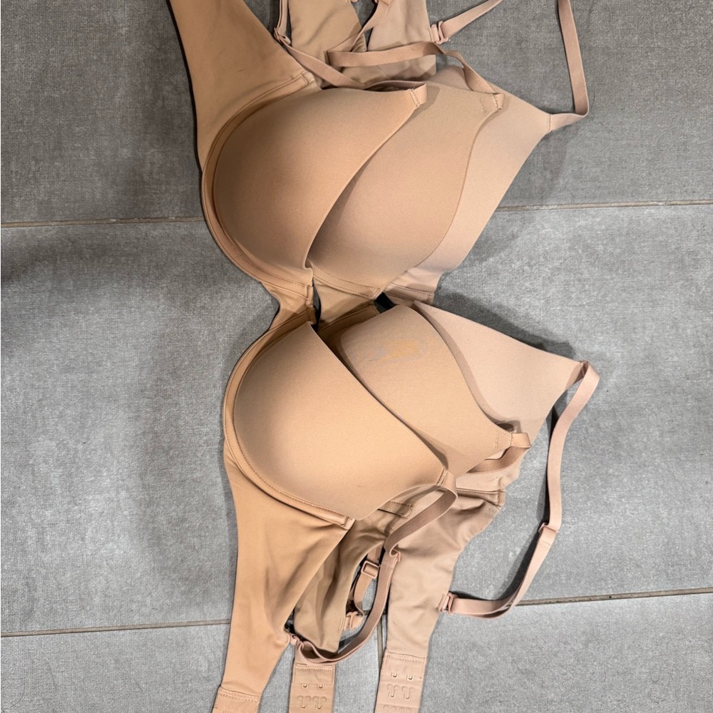 SKIMS fits everybody t-shirt bra; various nude colors